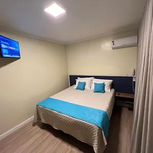 Hotel Suntuoso, Aguas Claras